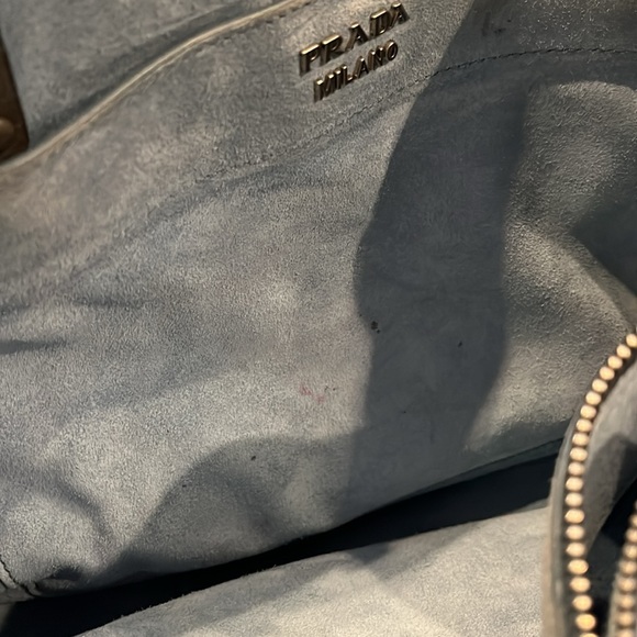 Prada tote in grey great condition - Picture 10 of 10